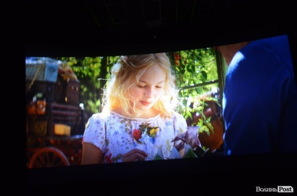 «Попелюшка»: у Луцьку показали старі казки в новому форматі. ФОТО