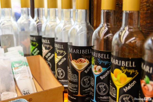 Бельгійська вафля, італійська кава і кленовий сироп: чим пригощають локації «Coffee & Gelato»*