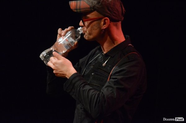 Польський джазовий гурт заспівав у Луцьку колядки.ФОТО