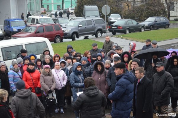 У Луцьку підприємці вийшли на акцію протесту.ФОТО