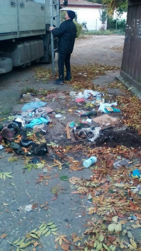 Війна з гаражами у Луцьку триває – демонтували ще два. ФОТО