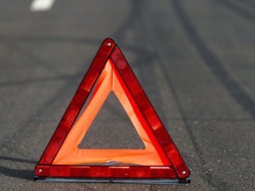 Смертельна аварія на Волині: під колесами Renault загинув пішохід