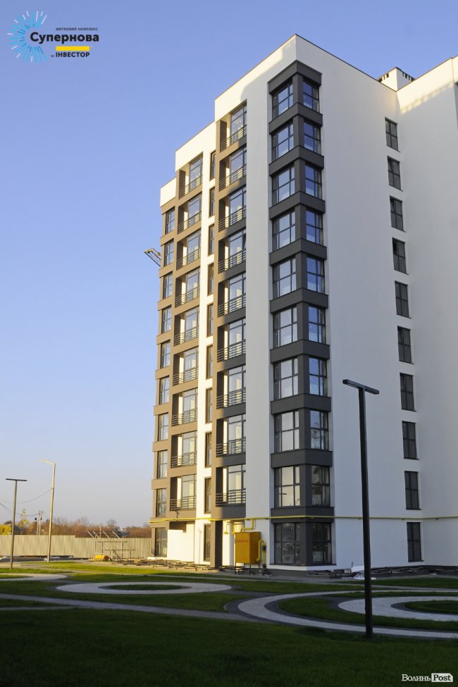Звіт з будівництва ЖК «Супернова»: у четвертому будинку встановлюють вікна*