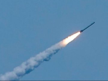 Росія знову намагалася вдарити по Одеській області, збили ще одну ракету, –  ОВА