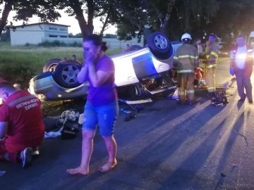 На Київщині перекинувся легковик із 16 пасажирами: 2 людей загинуло. ОНОВЛЕНО 
