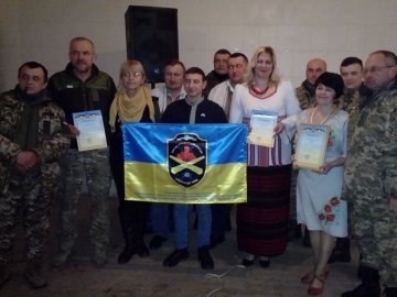 Волинянка повернулася зі Сходу: «Будинок, повз який ми їхали зранку, ввечері обстріляли. Дивом ніхто не загинув»