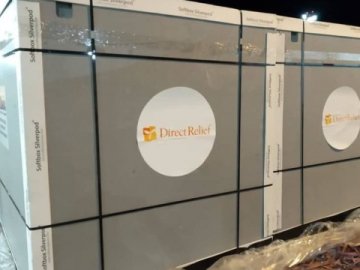 В Україну прибув гуманітарний вантаж зі США з інноваційними ліками проти COVID-19