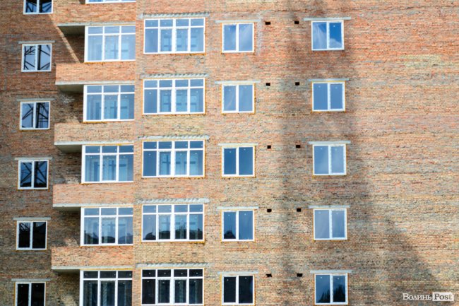 Фотозвіт із будівництва найяскравішого житлового комплексу Луцька* 