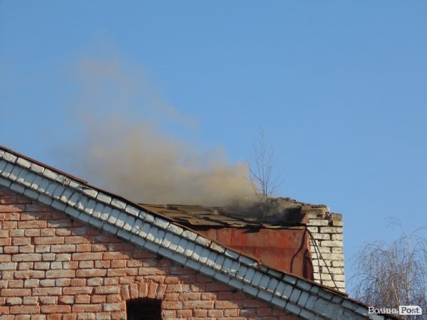 Фото великої пожежі в центрі Луцька. ДОПОВНЕНО
