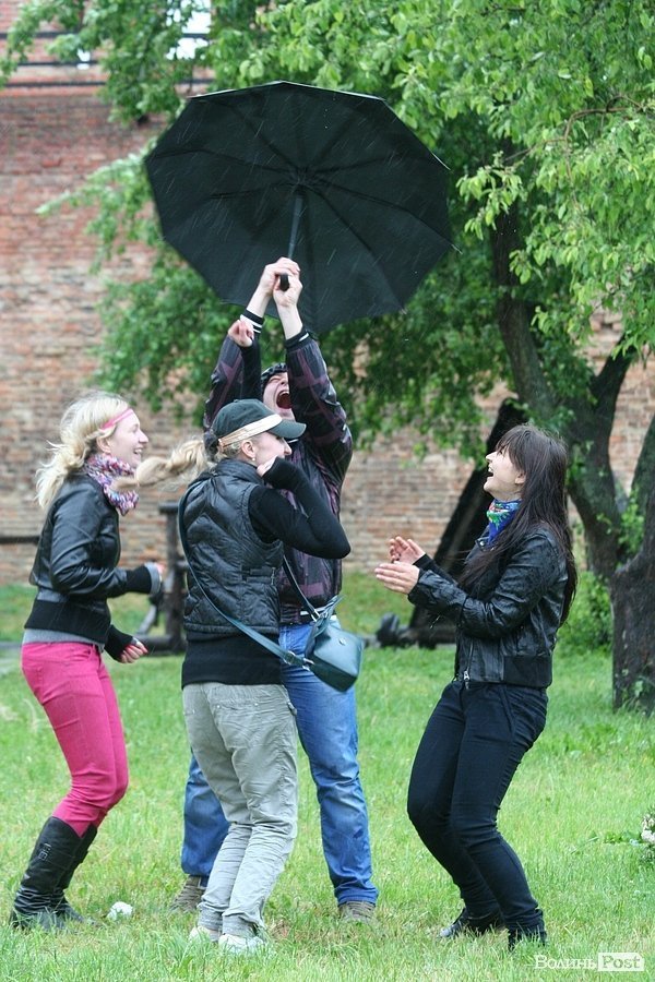 У Луцьку дощ відлякав відвідувачів джаз-фесту. ФОТО