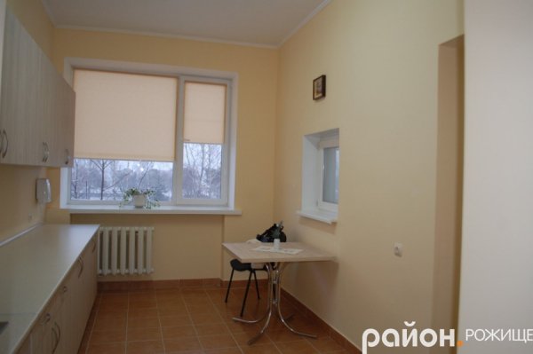 Відкрили після ремонту дитяче відділення лікарні на Волині