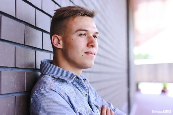 Стильний Луцьк. Портрет дня: Артем Famous