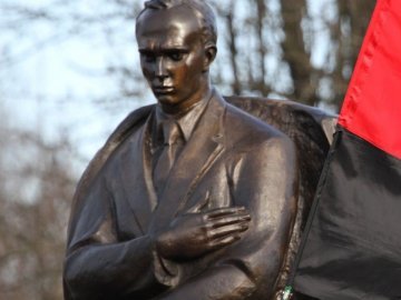 Пам’ятник Бандері у Луцьку: де він буде та скільки грошей дадуть автору найкращого проєкту 