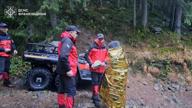 У Карпатах  під час сходження на гору заблукав підліток з Волині