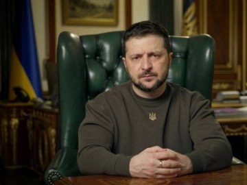 «Дуже важливо, що попри весь тиск на наші сили лінія фронту не зазнала змін», –  Зеленський