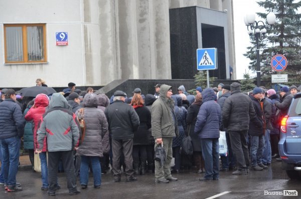 У Луцьку підприємці вийшли на акцію протесту.ФОТО