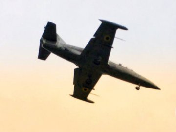 До Луцька прибув літак із севастопольської авіабригади. ФОТО