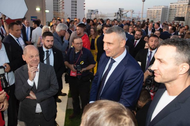 Віталій Кличко зустрівся з канцлером Німеччини Олафом Шольцем: йшлося про прискорення поставок в Україну далекобійних ракет Taurus