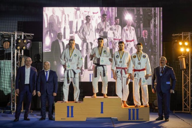 Волинські спортсмени вибороли срібні нагороди на змаганнях з рукопашного бою