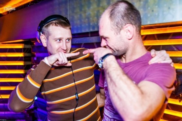 Фото з вечірки в клубі Z-Bar