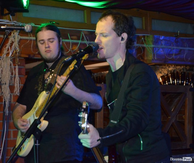 «З Луцьком завжди спекотно»: «Тінь Сонця» відіграли драйвовий концерт