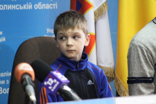 На Волині нагородили школяра, який врятував 8-річного хлопчика. ФОТО