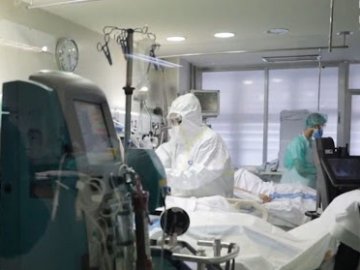 Повідомили, скільки хворих на коронавірус волинян знаходяться на штучній вентиляції легень 