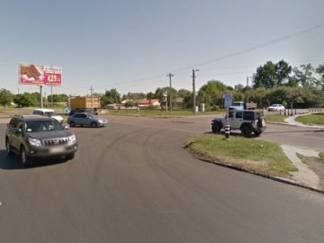 У Луцьку просять встановити світлофор на аварійному перехресті