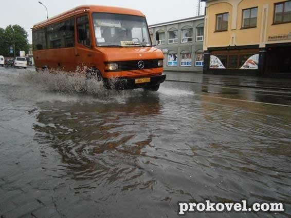 У Ковелі через зливу «поплив» центр міста. ФОТО