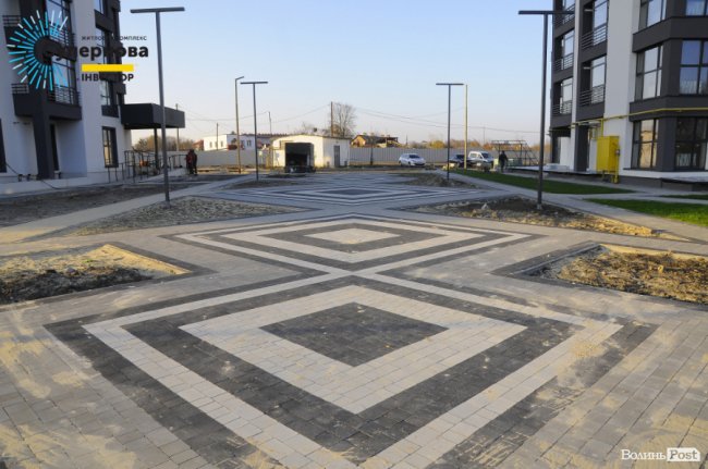 Звіт з будівництва ЖК «Супернова»: у четвертому будинку встановлюють вікна*