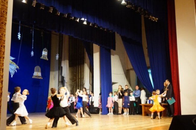 У Луцьку зібрали 6 тисяч гривень на операцію для хлопчика без ока