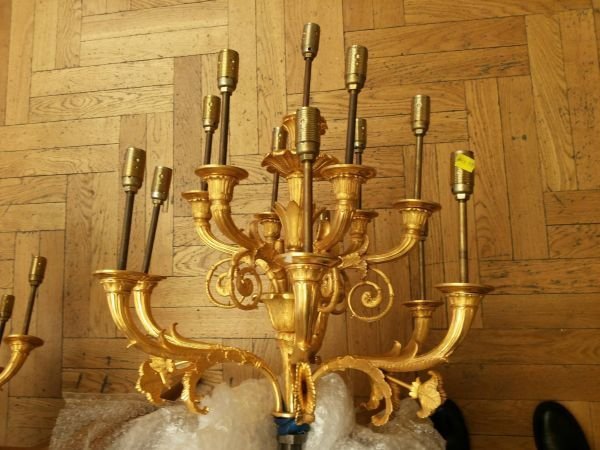 «Скарби» Януковича з Межигір’я перевезли в музей. ФОТО. ВІДЕО