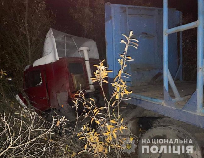 Смертельна ДТП: на Волині зіткнулися вантажівка та легковик