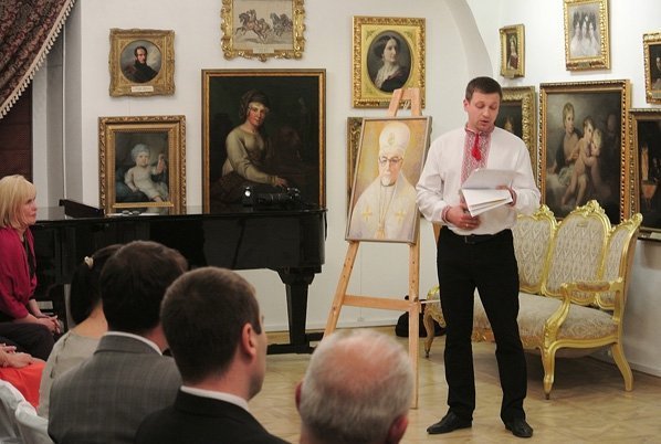 Художньому музею Луцька - 42 роки. ФОТО