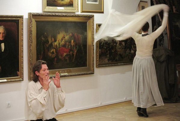 Художньому музею Луцька - 42 роки. ФОТО