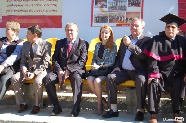 У Луцьку – посвята в студенти «європейського» вишу. ФОТО