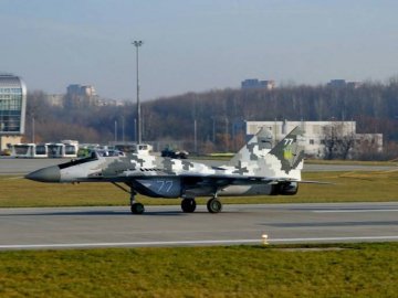 На волинському полігоні тестували модернізований фронтовий винищувач. ВІДЕО