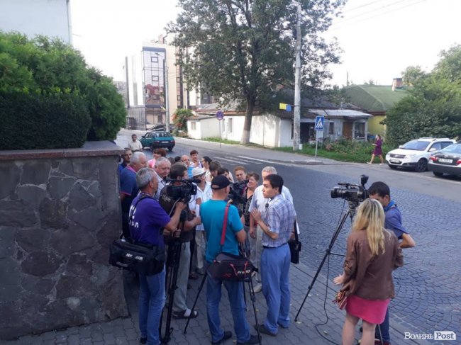 Пішки додому: мешканці масиву «Промінь» вимагають повернути маршрутку №4