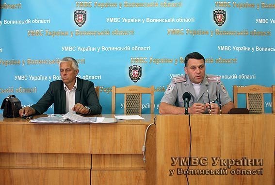 Начальник волинської міліції  визнав, що «скомпроментованим» у них не місце. ФОТО. ВІДЕО