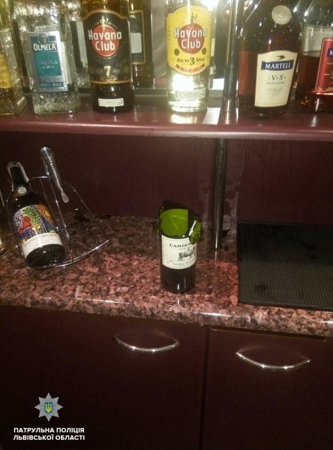 У Львові чоловік відкрив вогонь по офіціантах у готелі. ФОТО