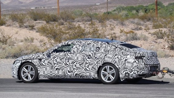 Фотошпигуни вперше зняти новий Volkswagen Passat CC. ФОТО