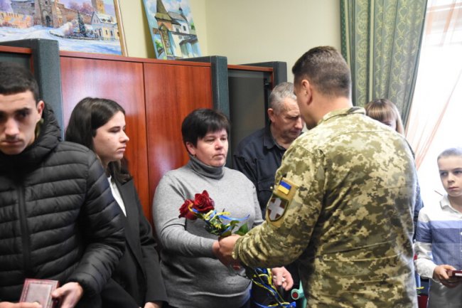 Нагороди полеглих лучан отримали рідні