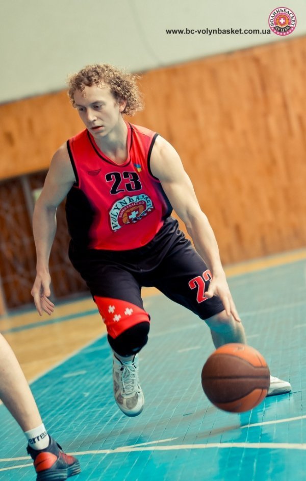 Як волиняни «познущалися» над тернополянами. ФОТО