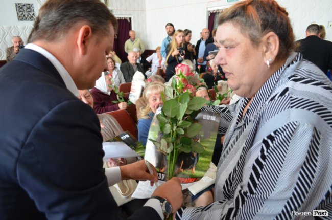 «Ми витрусимо з держави гроші для пенсіонерів та ветеранів», – Олег Ляшко у Луцьку*