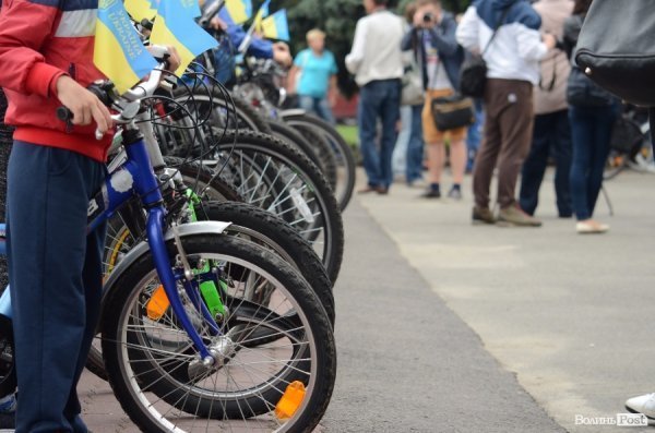 У Луцьку - патріотичний велопробіг. ФОТОРЕПОРТАЖ