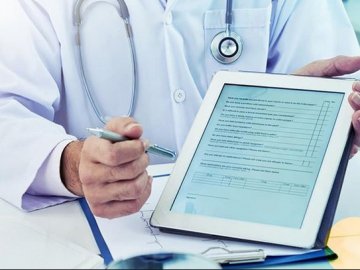 З 1 жовтня Україна повністю переходить на е-лікарняні