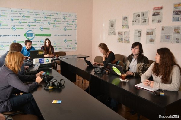 Односельчани комуніста Мартинюка голосували за нардепа, бо він  «давав гроші на хату»