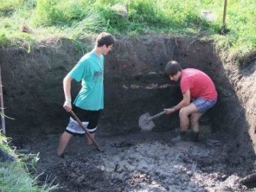 Археологи розкопували історичний Любомль