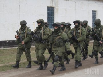 Українські офіцери в Криму не дозволили російському спецназу вивезти зброю. ВІДЕО 
