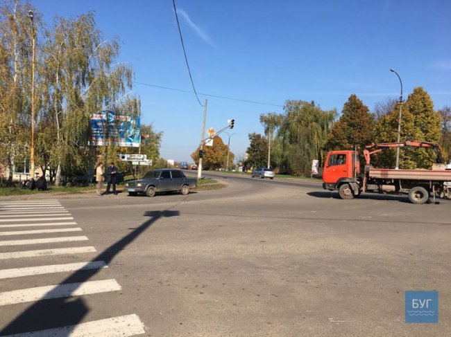 На Волині вантажівка збила велосипедиста